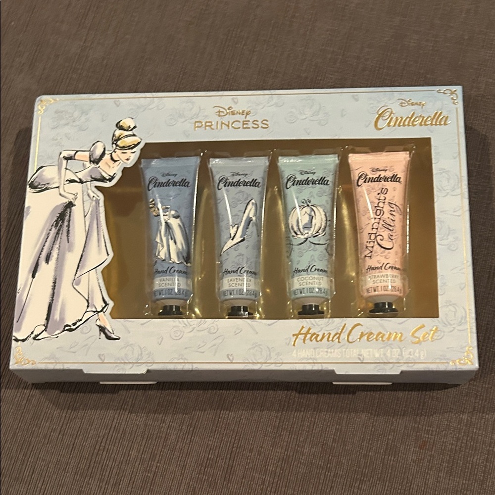 DISNEY PRINCESS Cinderella Hand Cream Set 4 pack NEW